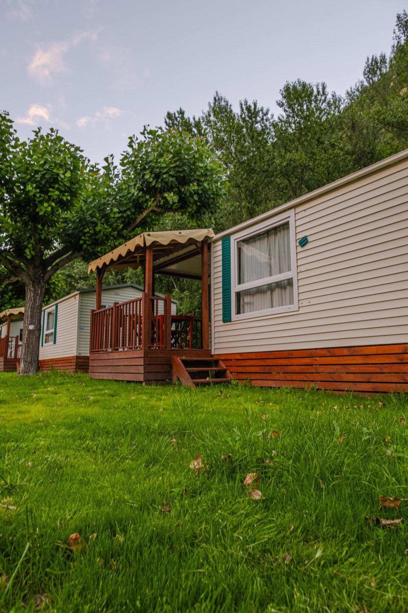 Frontera Bungalow Park Farga de Moles Экстерьер фото