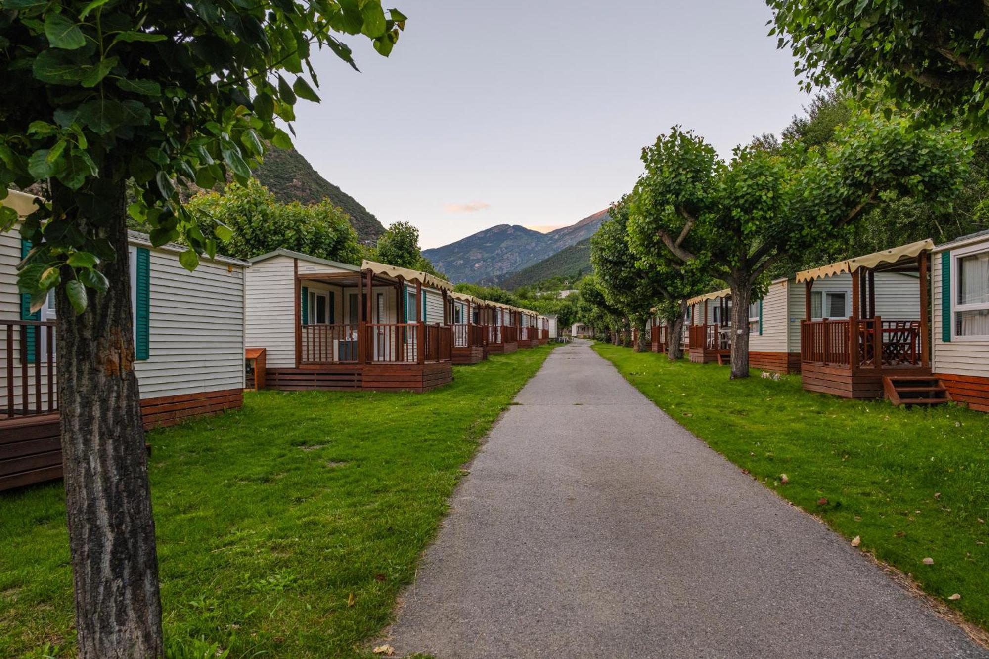 Frontera Bungalow Park Farga de Moles Экстерьер фото