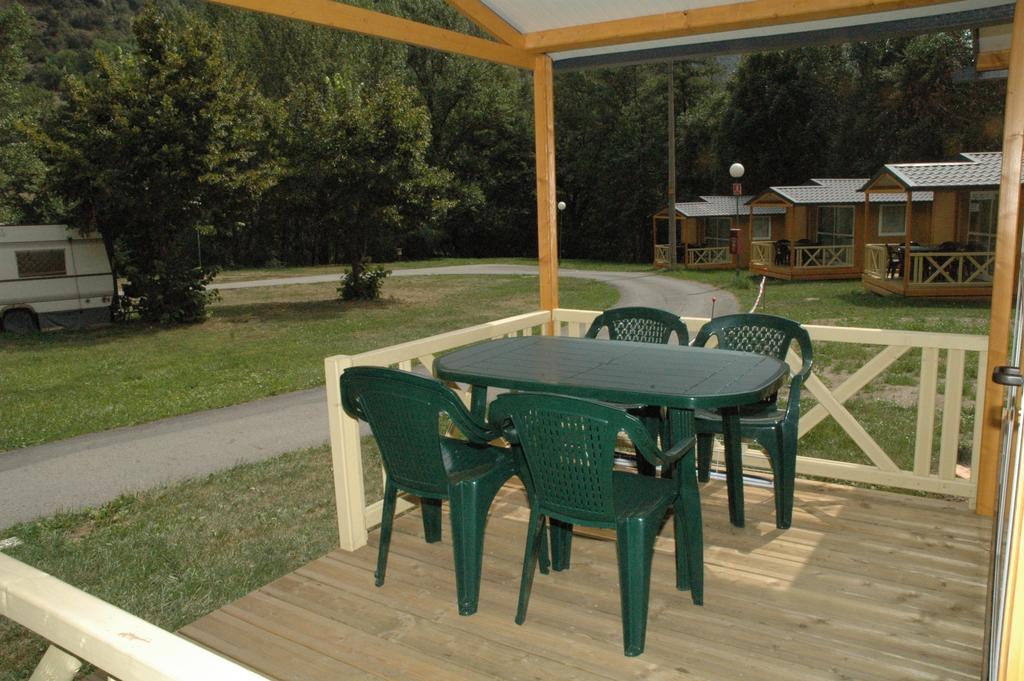 Frontera Bungalow Park Farga de Moles Экстерьер фото